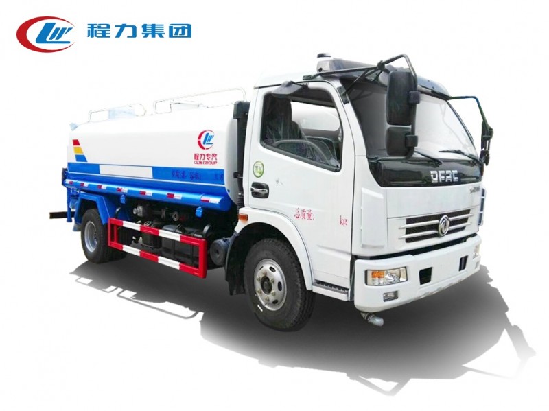 東風(fēng)多利卡8方灑水車(chē)