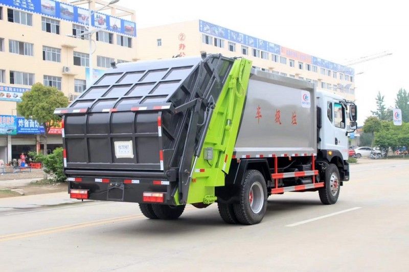 東風(fēng)D9壓縮垃圾車(chē)(10-12方)
