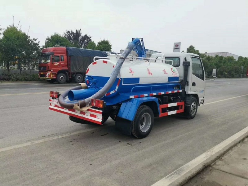 凱馬2方藍牌吸糞車