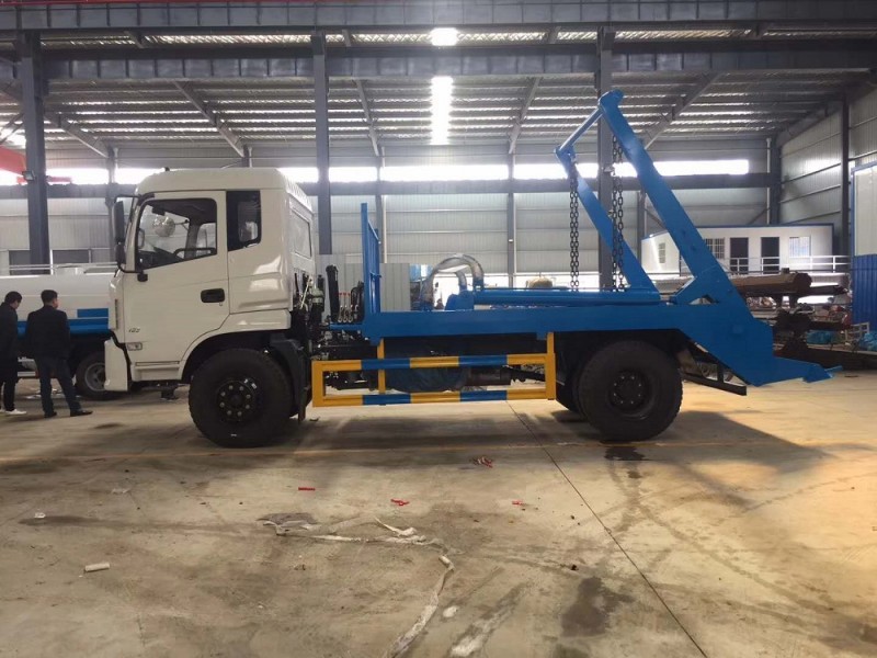 東風專底10方擺臂垃圾車