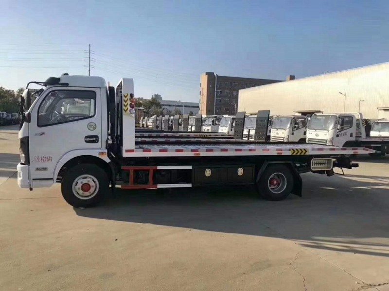 東風(fēng)凱普特一拖二清障車(chē)