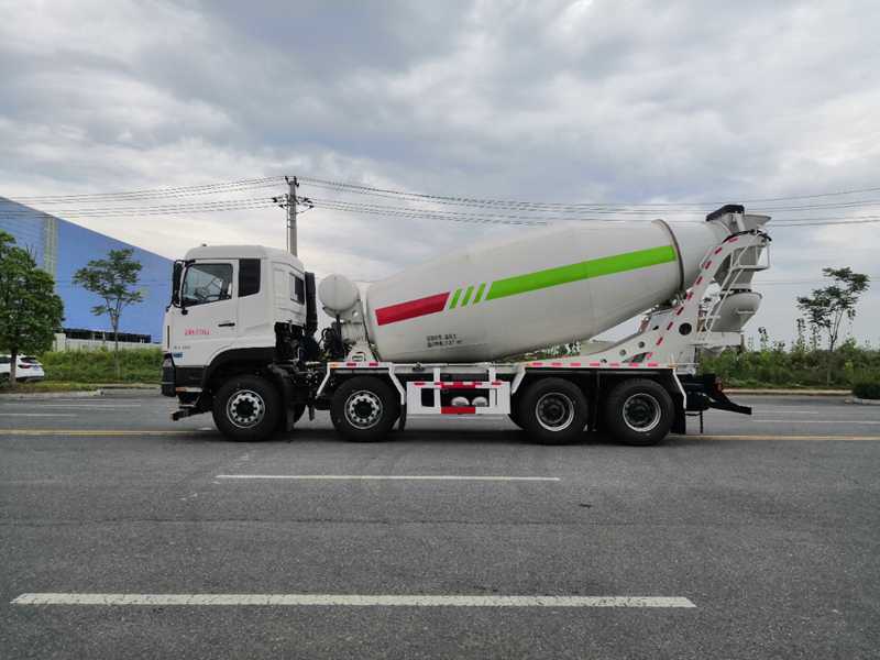 東風天龍國六天燃氣攪拌車(10-12方) 東風天龍國六天燃氣攪拌車(10-12方)圖片