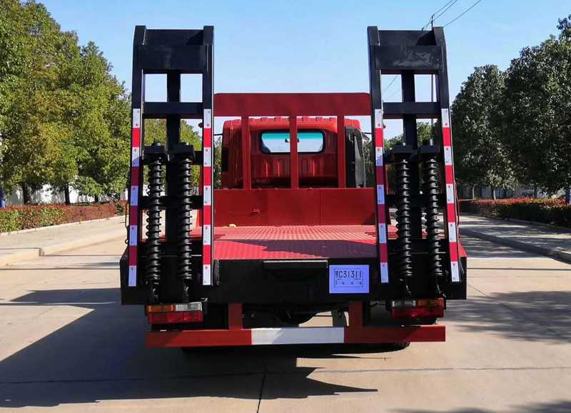 大運平板運輸車(國六) 大運平板運輸車(國六)圖片