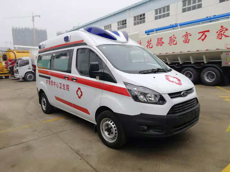 福特V362救護車