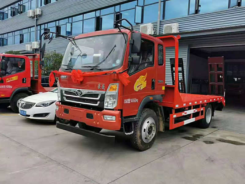 重汽豪曼平板運(yùn)輸車(chē)
