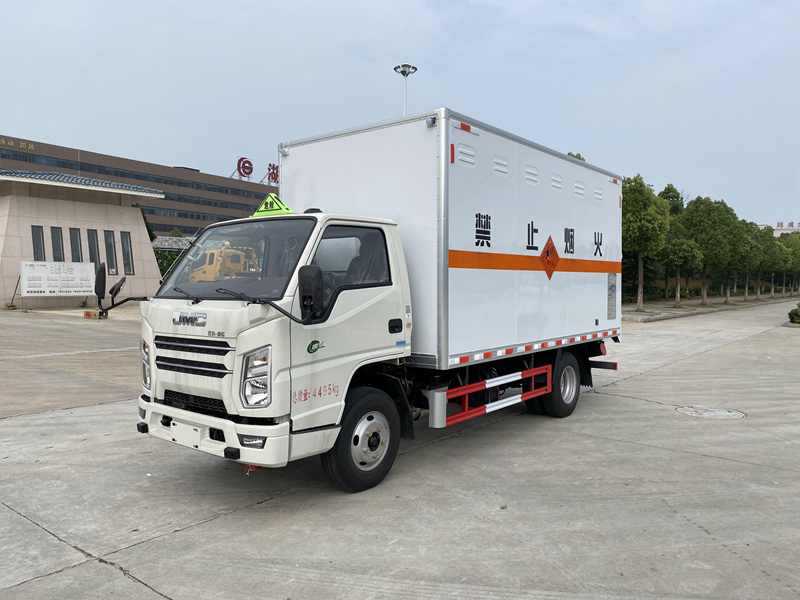 江鈴順達(dá)爆破器材運輸車(黃牌)